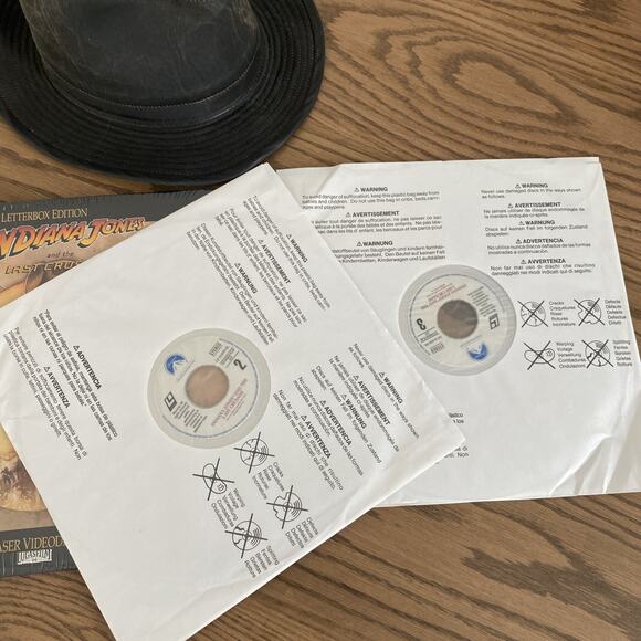 Indiana Jones and the Last Crusade Laser Disc Letter Box Edition - Picture 4 of 4